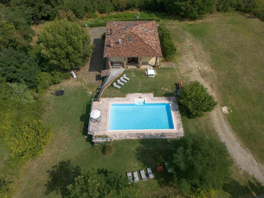 Ferienwohnung Casolara: Ospitalita Su Misura Castello di Serravalle Exterior foto